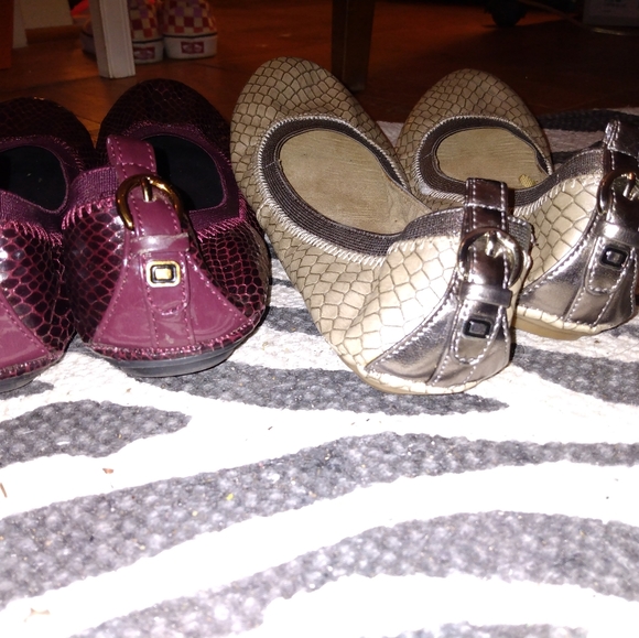 Two pairs of flats Bandolino flexible! - Picture 2 of 5